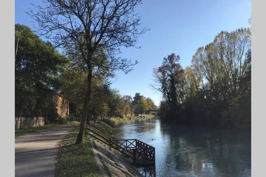 Dadahome Elegante Appartamento Vicino Al Centro Treviso Buitenkant foto